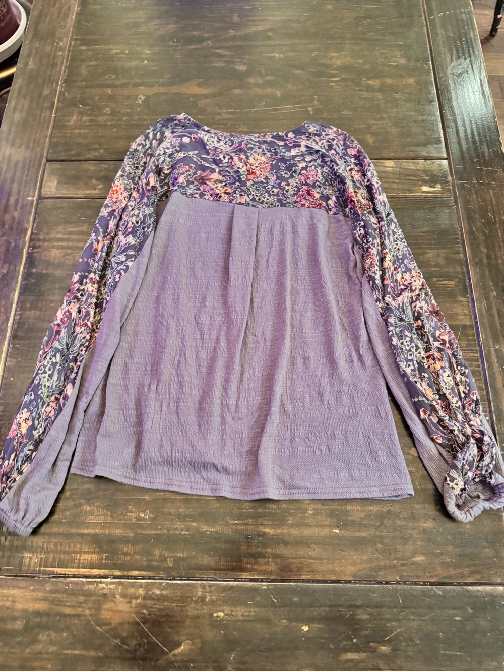 gimmicks by BKE Lavender Purple Floral Yoke Long Sleeve Top